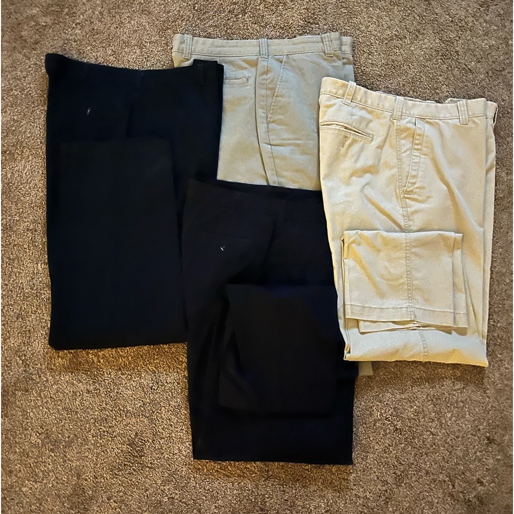 4 pair lot St John’s Bay Black, Navy, Grey, Khaki